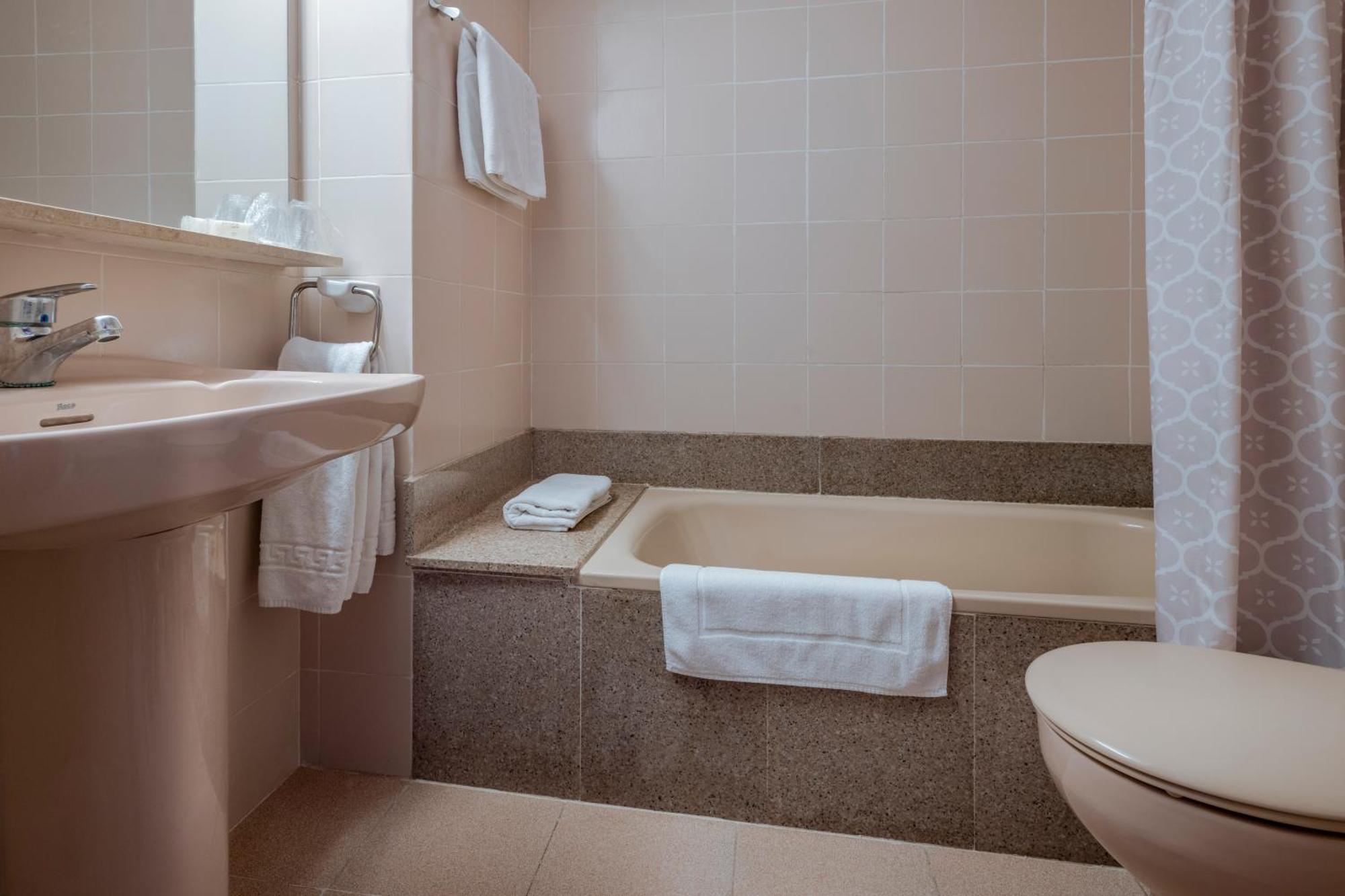 Merce Hotel